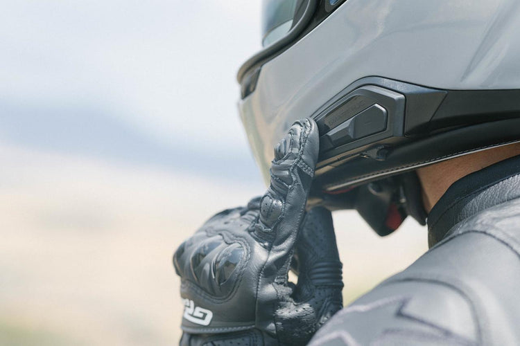 HJC Smart 21B Bluetooth Helmet Review | Everest Motorcycles HJC Smart 21B Bluetooth Helmet Review | Everest Motorcycles