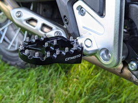 6AQV-802200-6000 - BILLET RALLY PEGS BLACK 800MT-X 450MT