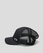 Load image into Gallery viewer, Oakley Flip Trucker Hat 2.0 Blackout