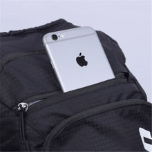 Load image into Gallery viewer, USWE 22 Outlander 9 Backpack With 3.0L Elite Bladder - Black