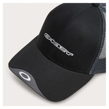 Load image into Gallery viewer, Oakley Classic Trucker Hat - OSFM - Blackout