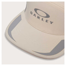 Load image into Gallery viewer, Oakley Podium Trucker Hat - Mist/Cement