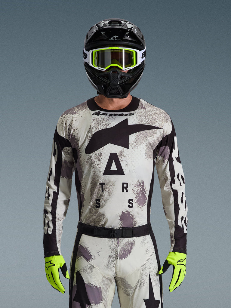 Alpinestars 2026 Racer Lahnd Jersey - Sand Camo - View 2 | Everest Motorcycles