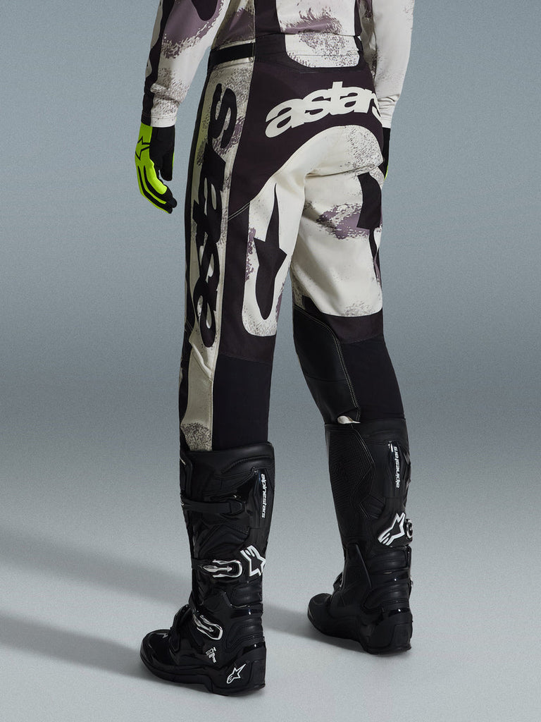 Alpinestars 2026 Racer Lahnd Pants - Sand Camo - View 4 | Everest Motorcycles