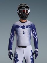 Load image into Gallery viewer, Alpinestars 2026 Supertech Scenz Jersey Light Gray/Dark Blue - View 3 | Everest Motorcycles