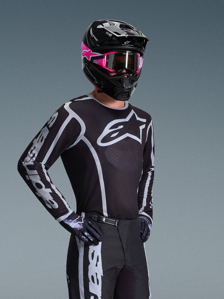Alpinestars 2026 Fluid Apex Jersey - Black/Gray - View 4 | Everest Motorcycles