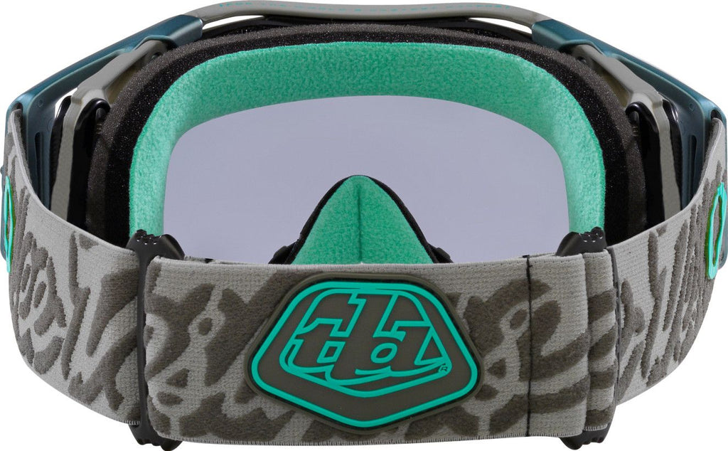 Oakley Airbrake® MTB Troy Lee Designs Series Goggles - Light Grey Lens