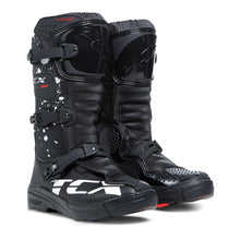 Load image into Gallery viewer, TCX COMP KID BOOTS BLACK/WHITE