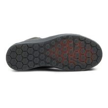 Load image into Gallery viewer, TCX STREET 3 AIR BOOTS CAMO/GREEN