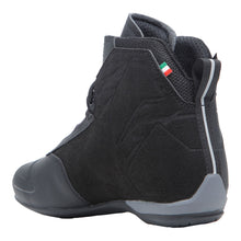 Load image into Gallery viewer, TCX RO4D LADY AIR BOOTS BLACK/WHITE