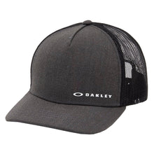 Load image into Gallery viewer, Oakley Chalten Cap - Jet Black