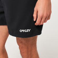 Load image into Gallery viewer, Oakley Casual Beach Volley 16In Beachshort Blackout