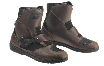 Gaerne Stelvio Aquatech Motorcycle Shoes - Brown - MotoHeaven