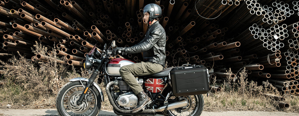 Givi 36L DLMK36B Trekker Dolomite Black Line Side Cases Pair - Black