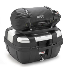 Load image into Gallery viewer, Givi Universal Rear Rack In Nylon