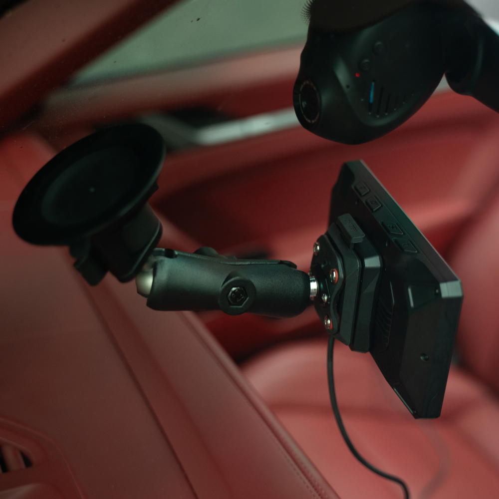 Chigee Suction Cup Quick Release Car Mount Kit - Black