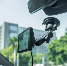 Load image into Gallery viewer, Chigee Suction Cup Quick Release Car Mount Kit - Black