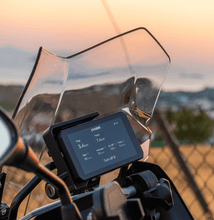 Load image into Gallery viewer, Chigee AIO-5 BMW Smart Digital Display Riding System