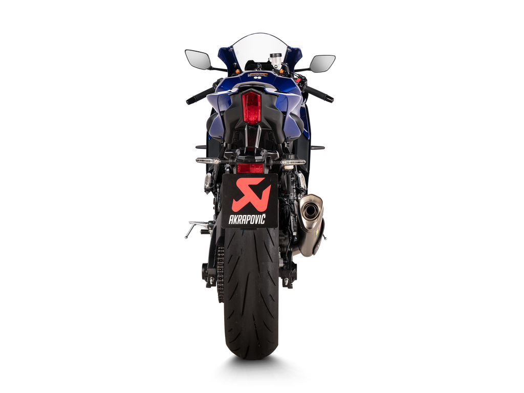 Akrapovic Yamaha R7 21>25 Racing Line (Titanium) - EC/ECE type-approved - View 4 | Everest Motorcycles