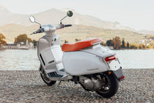 Load image into Gallery viewer, G350 - Lambretta