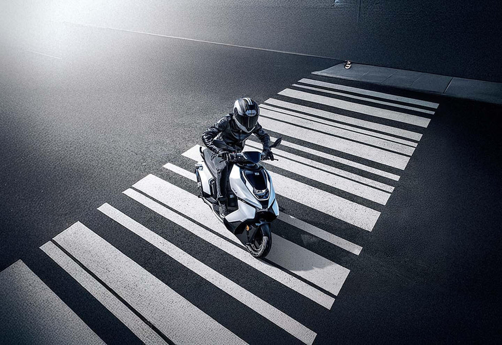 Zeeho AE8+ - Electric Scooter