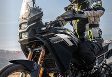 Load image into Gallery viewer, 450 MT ABS New 2026 - CF Moto - View 11 | Everest Motorcycles