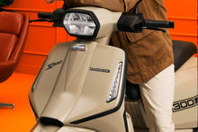 Load image into Gallery viewer, X300 - Lambretta