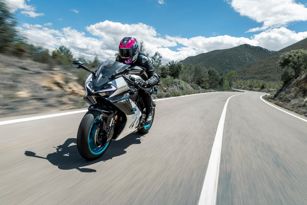 675 SR R ABS - CF Moto