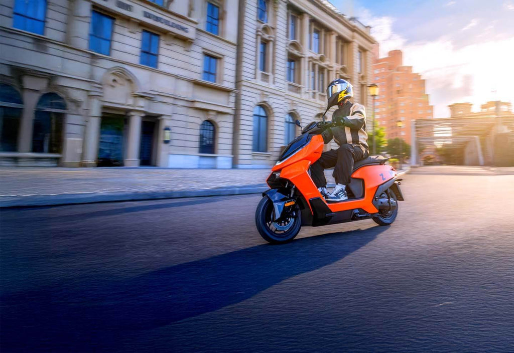 Zeeho AE4 - Electric Scooter