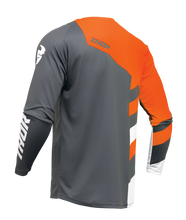 Load image into Gallery viewer, Thor 2025 Sector Checker Charcoal/Orange Jersey
