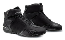 Load image into Gallery viewer, Ixon Gambler Waterproof Boots - Black