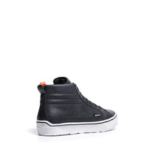 Load image into Gallery viewer, TCX Street 3 Waterproof Shoes - Black/Black/White